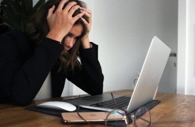 Scapă de stres în 3 minute: Metoda recomandată de psihologi