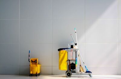 Cum să alegi căruciorul potrivit pentru hotelul tău? 5 recomandări