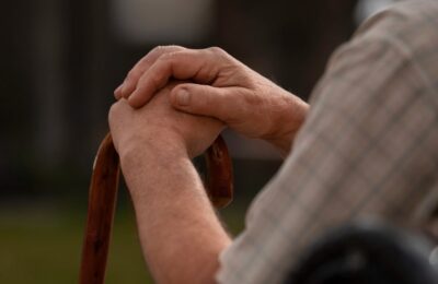 Modificare majoră pentru pensionari: Cine este scutit de plata CASS. Noua lege a fost implementată!