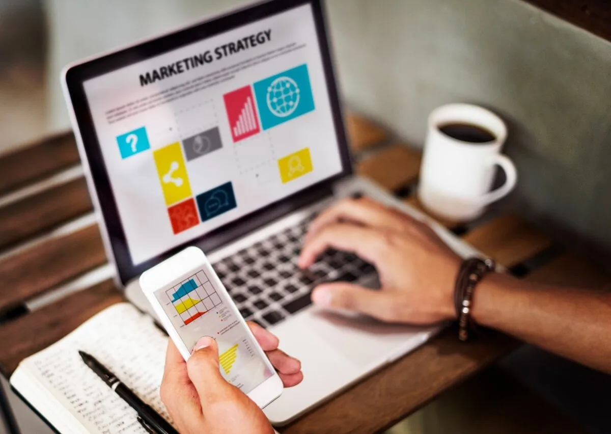 Remarketing: definiție și beneficii pentru creșterea vânzărilor