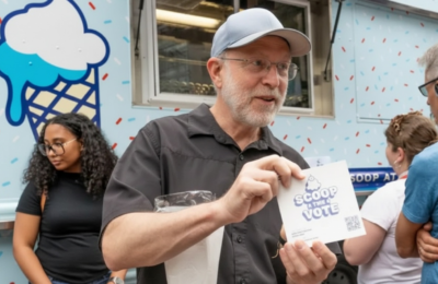 Ben & Jerry’s: Fondatorul pleacă după 50 de ani