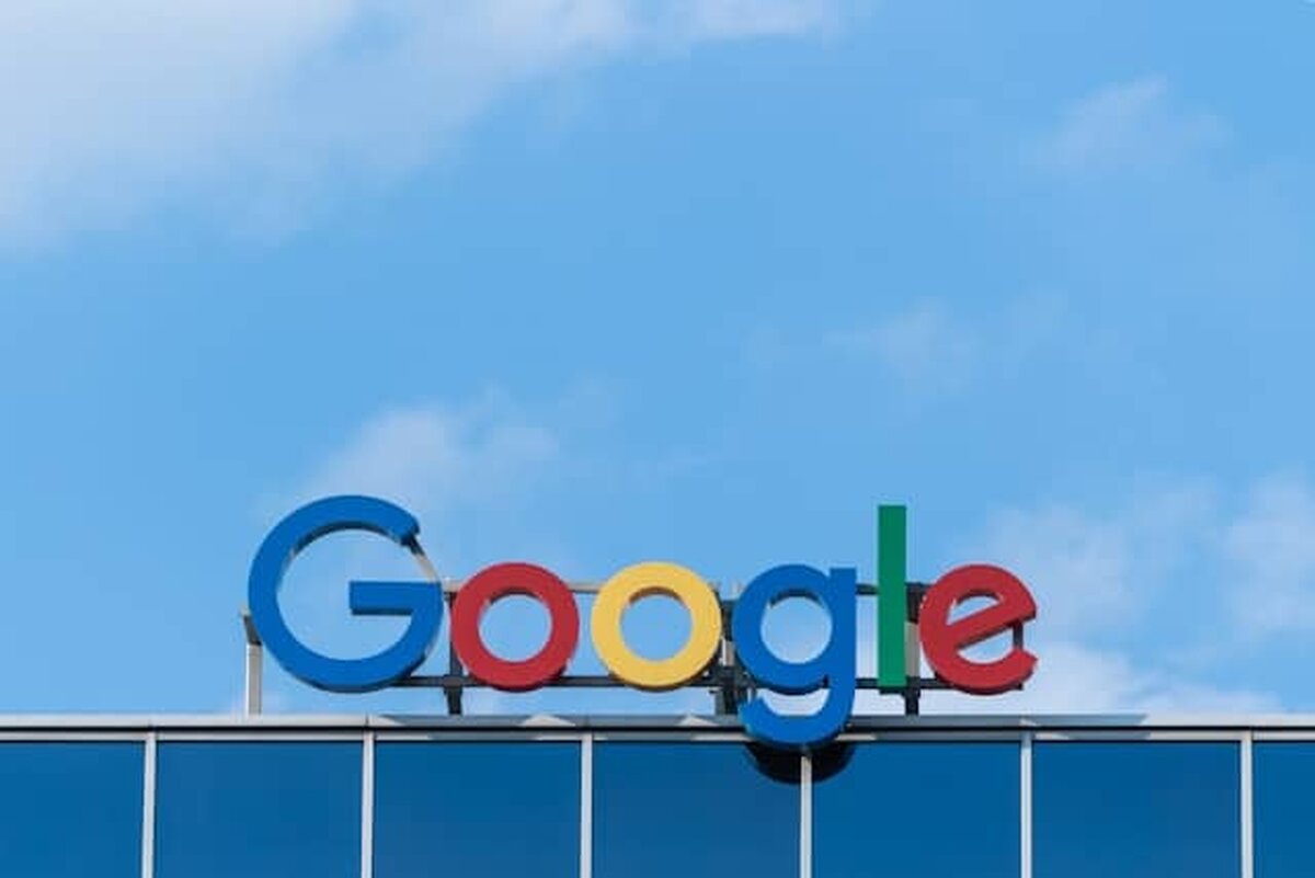 Colaborare inovatoare între Google și Anthropic pentru cloud
