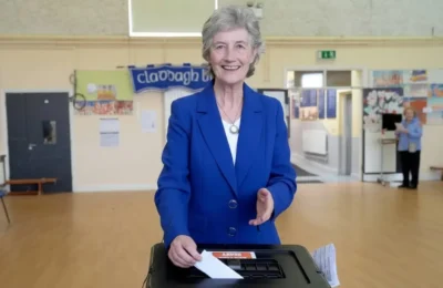 Catherine Connolly devine președintele Irlandei