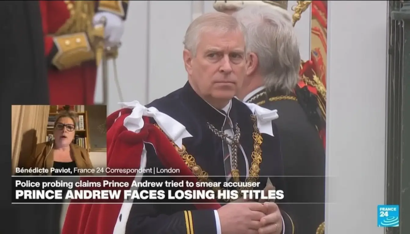 Legiuitorii britanici solicită renunțarea la titlurile lui Andrew