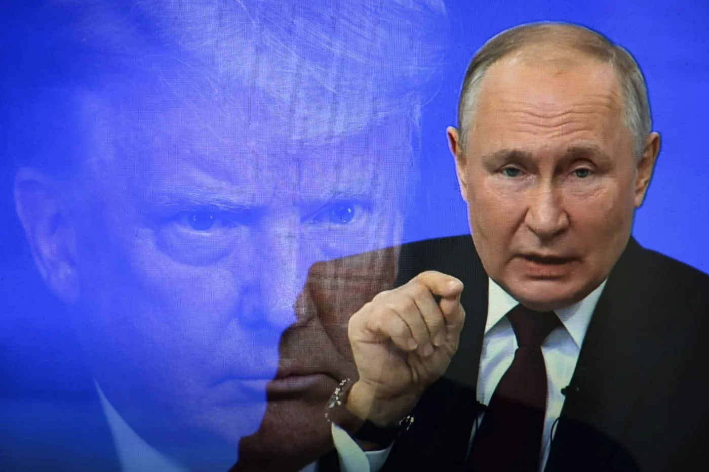Trump frustrat de Putin Nigel Farage spune că liderul rus nu este rational