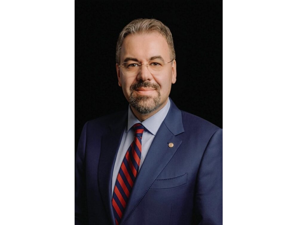 Leonardo Badea, Prim-viceguvernator BNR: Fundament pentru un nou model de dezvoltare economică – oportunitatea transformărilor tehnologice pentru IMM-urile din România