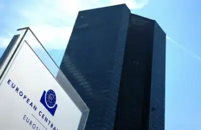 Ce ţine ECB în așteptare când vine vorba de dobânzi