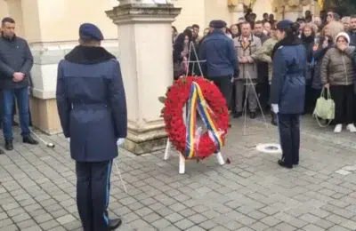 Huiduieli la ceremonia de la Alba Iulia creează agitație printre participanți
