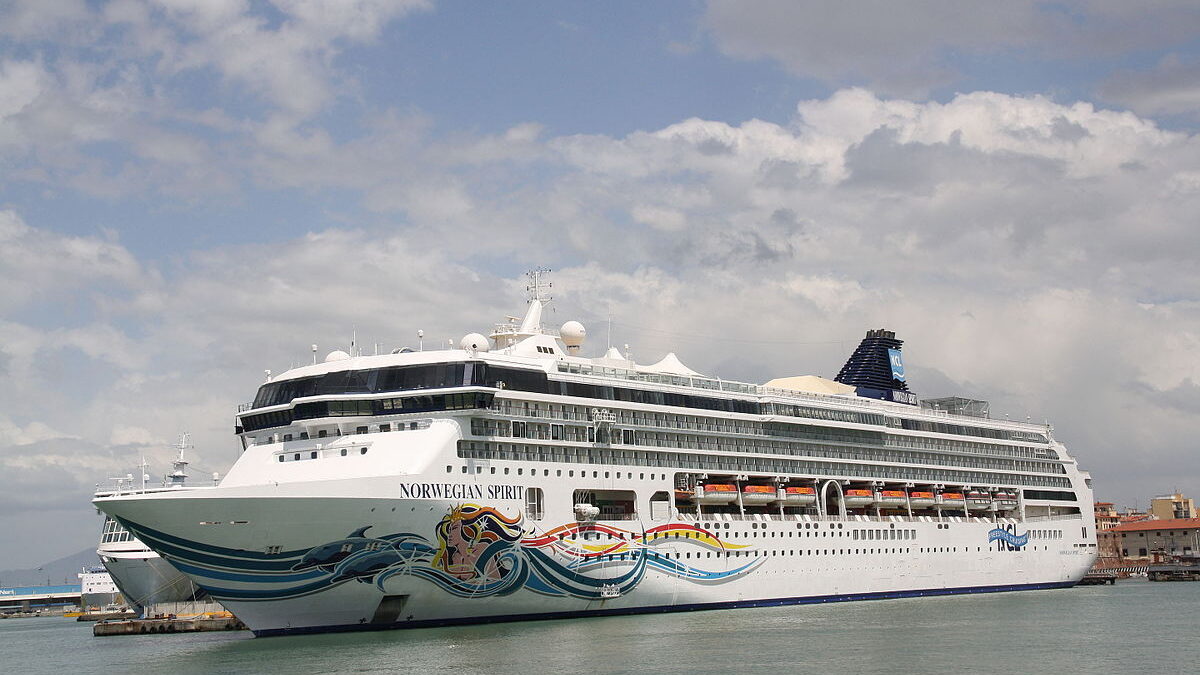 Norwegian Cruise Line iarna 2027