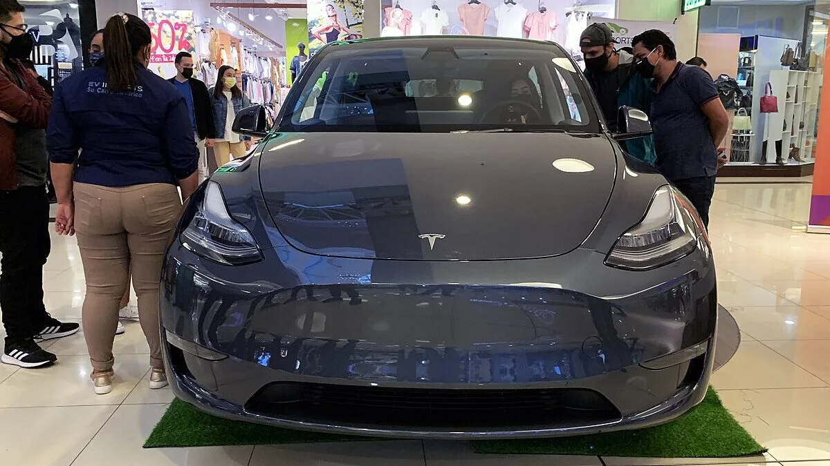 Tesla Model Y