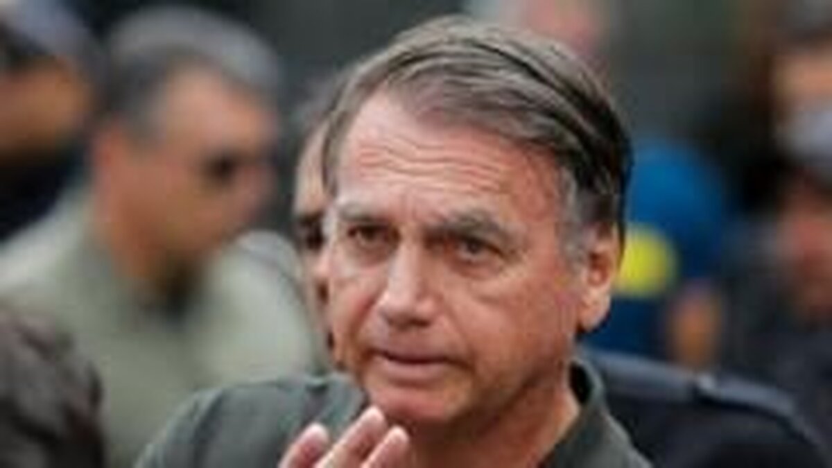 Bolsonaro primeşte permisiunea să părăsească închisoarea