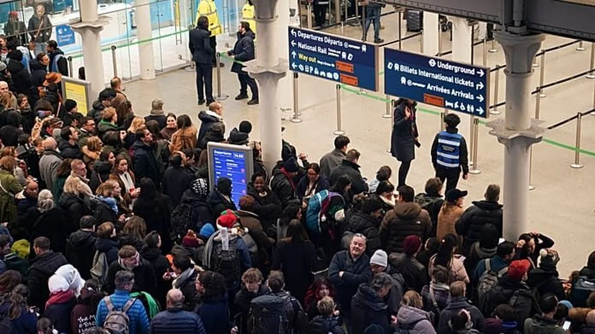 Eurostar suspendă trenuri