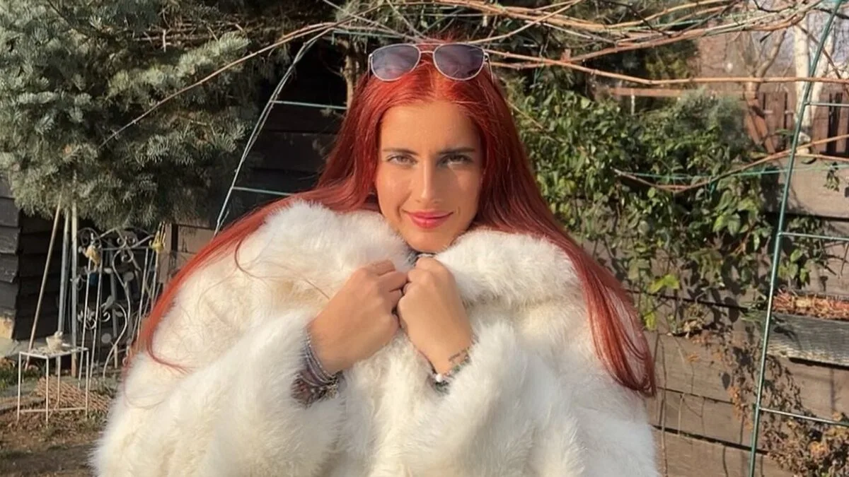 Andreea Prisacariu schimbare look