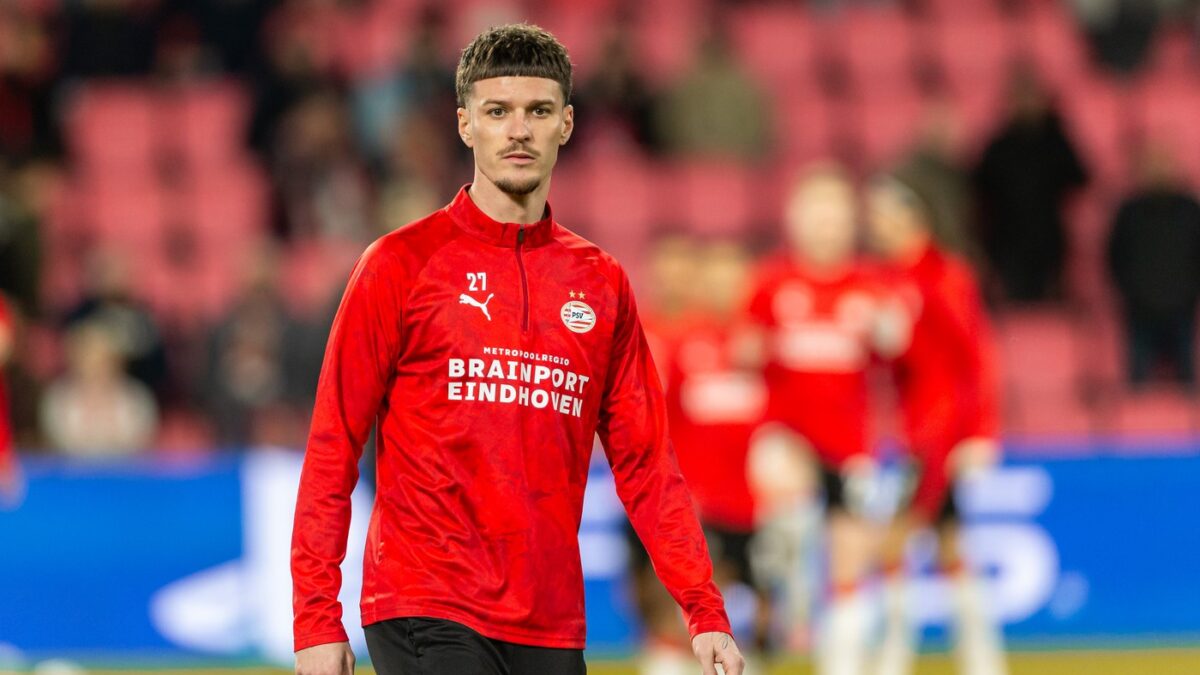 Dennis Man PSV