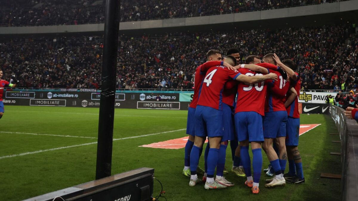 FCSB învinge Rapid 2-1, Becali garantează podiumul în play-off