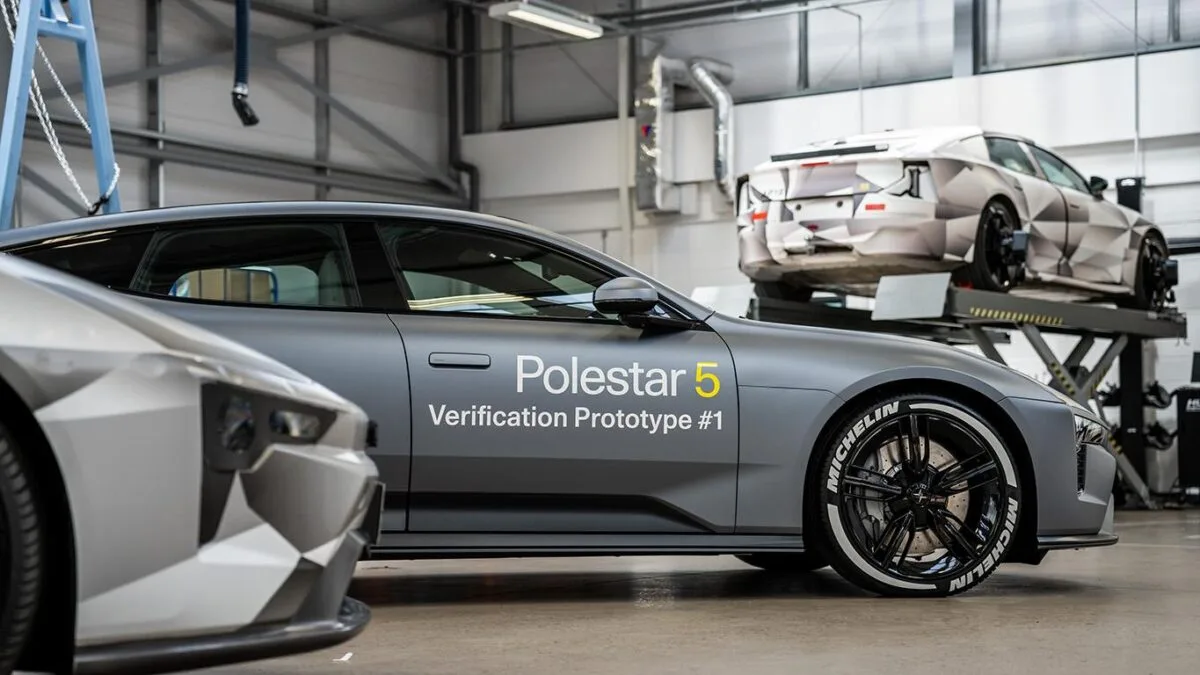 Polestar închide centru cercetare