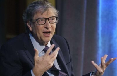 Bill Gates anunță că inteligența artificială va oferi fiecărui om un doctor virtual gratuit