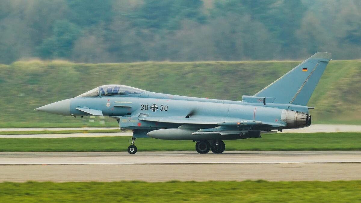 Weber propune forță militară UE pentru securitatea Ucrainei