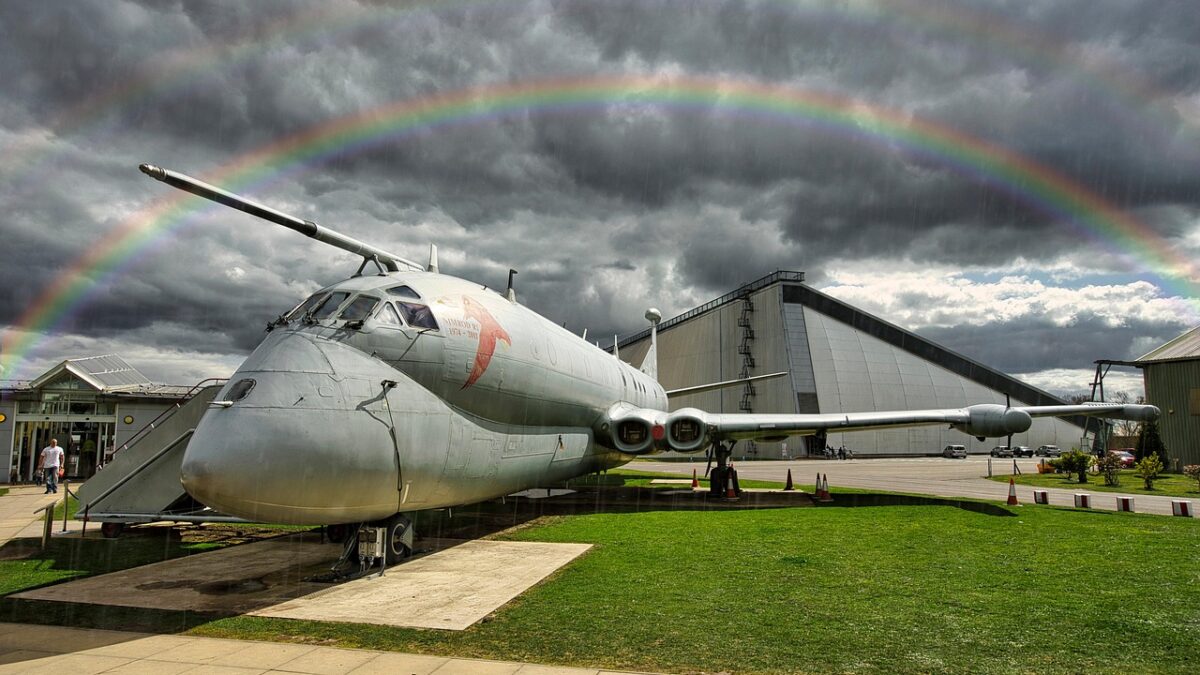 Polonia investește 2 miliarde euro în sisteme anti-dronă