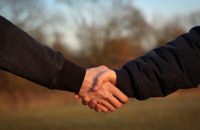 Relația UE-SUA în 2025: Podcast analizează momentele cheie