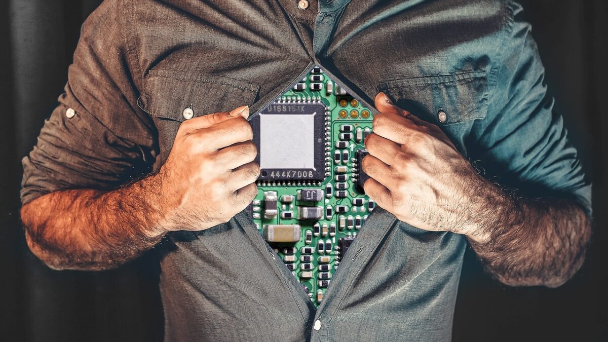 Roboți umanizați pentru acasă: sunt românii pregătiți?