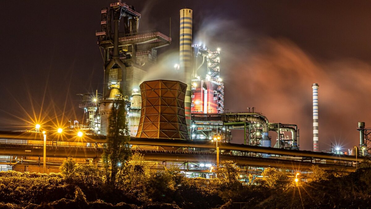 UMB Steel cumpără ArcelorMittal Hunedoara cu 12,5 milioane euro