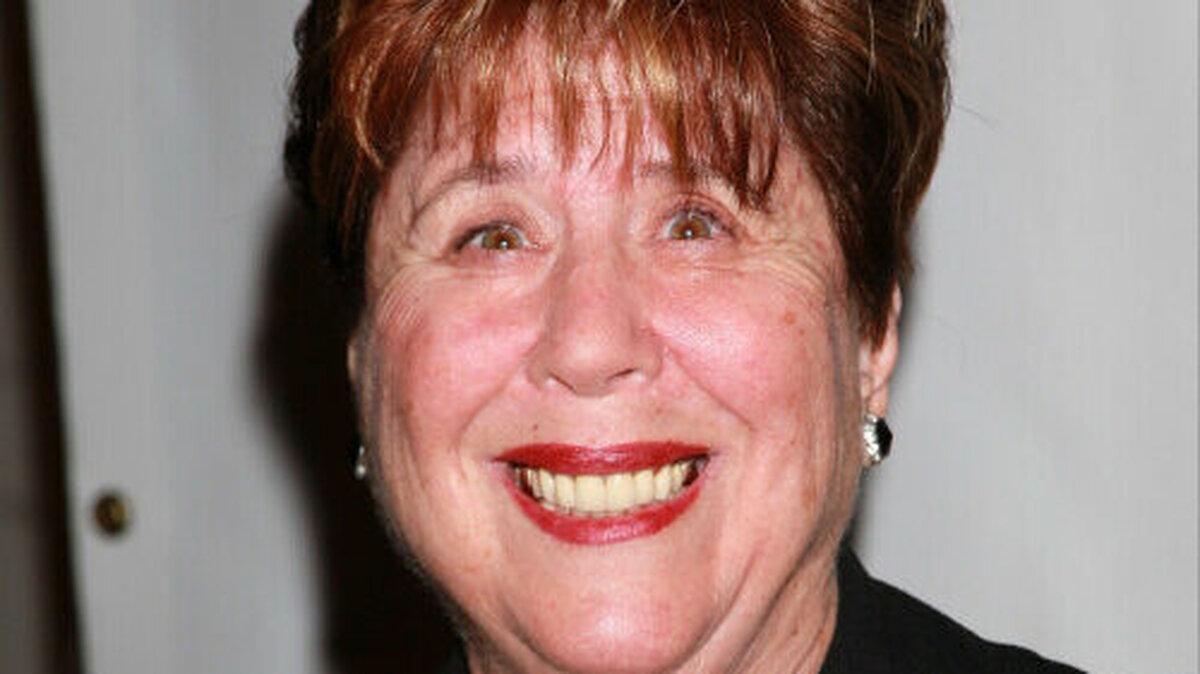 Helen Siff
