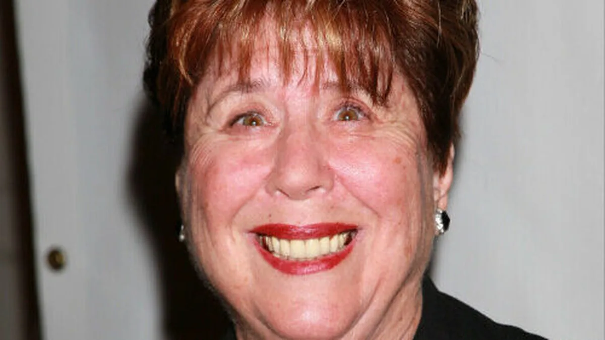 Helen Siff