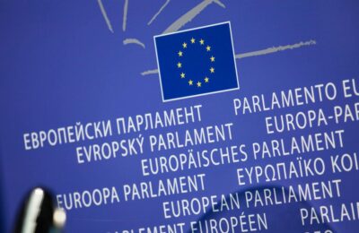 UE pregătește împrumut de 90 miliarde euro pentru Ucraina