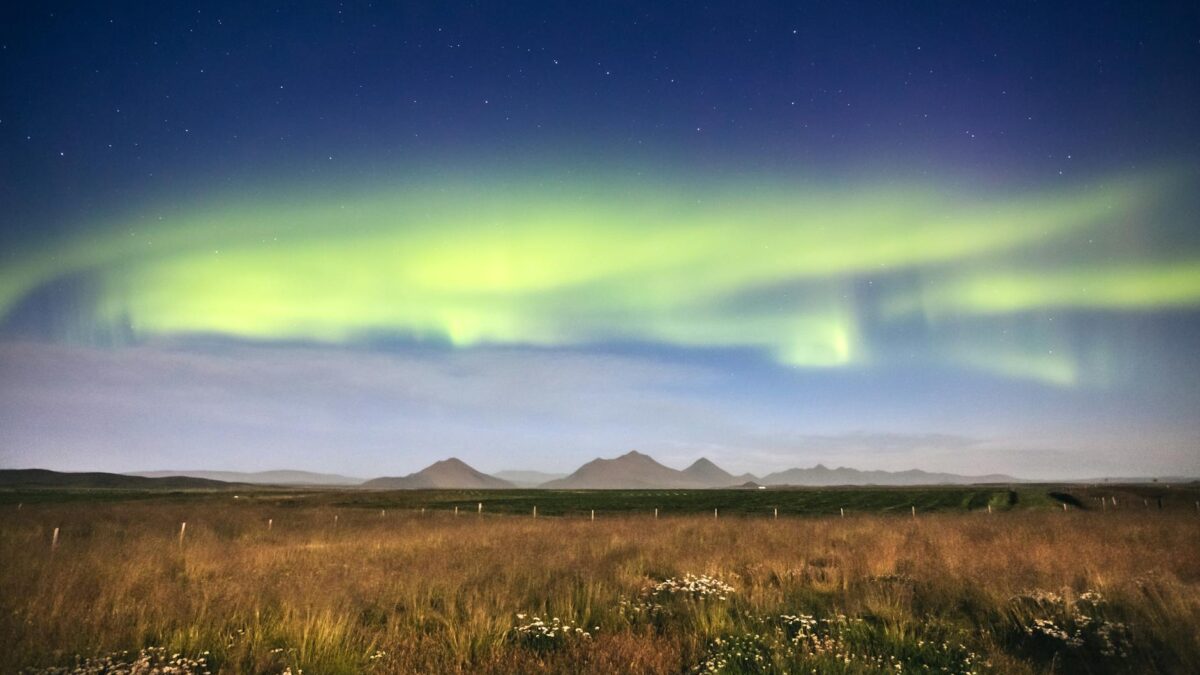 Destinații europene 2026: Aurora boreală și trasee montane spectaculoase