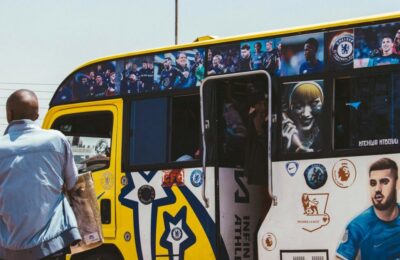 FCSB cumpără autocar de 600.000 euro cu banii de la Coman