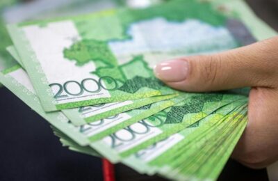 Economia de război din Rusia se răcește, creșterea salariilor scade