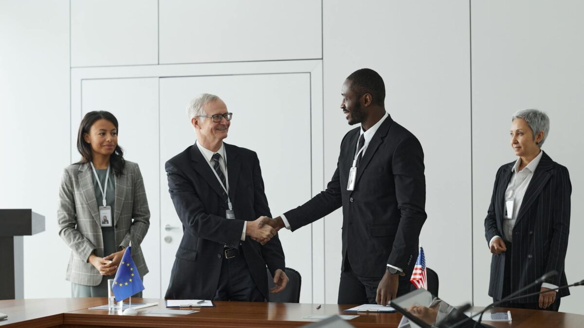 Nicuşor Dan se întâlnește cu Donald Trump în 2025