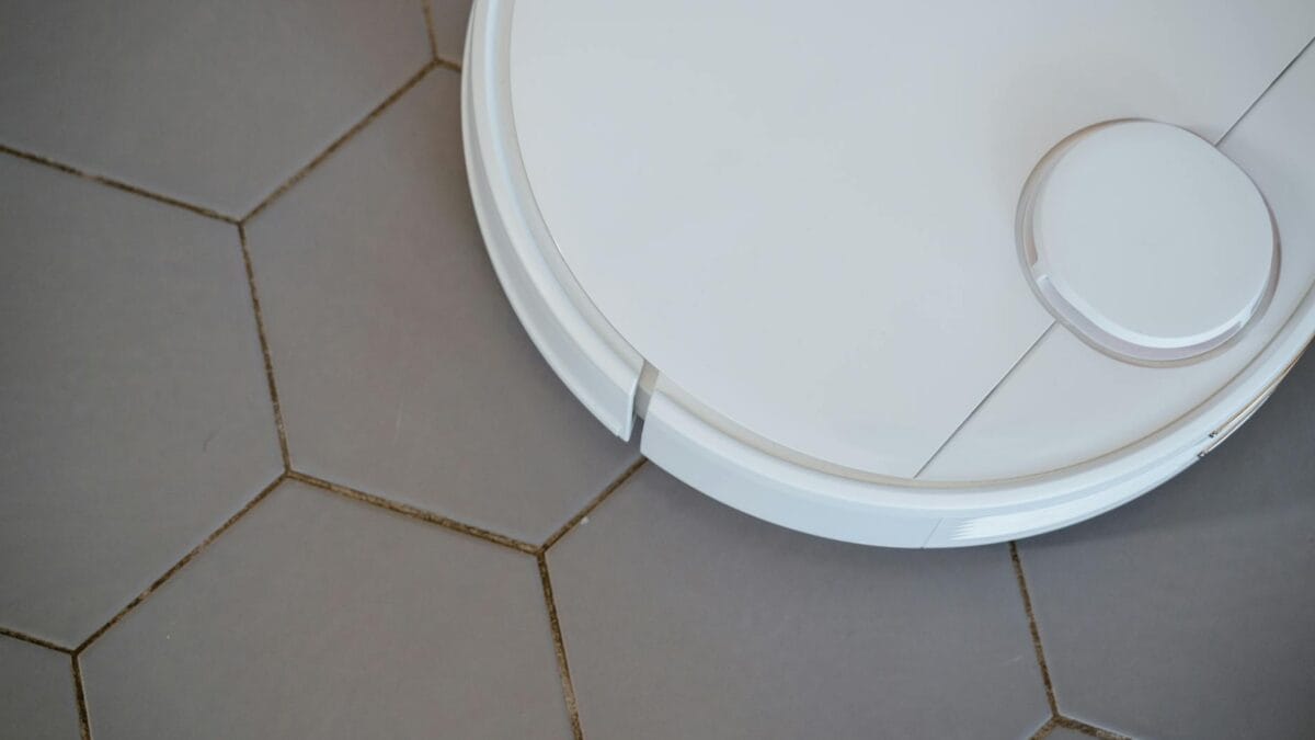 Fondatorul iRobot Colin Angle critică FTC după eșecul fuziunii cu Amazon