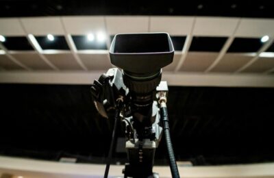 Ronni Ancona, nervoasă să întâlnească actorii din EastEnders