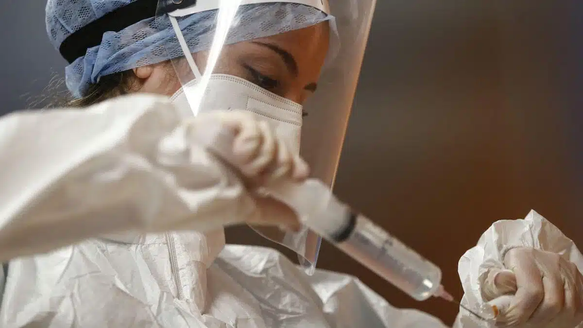 Gripa H3N2 tulpina mutanta care afecteaza spitalizarea oamenilor