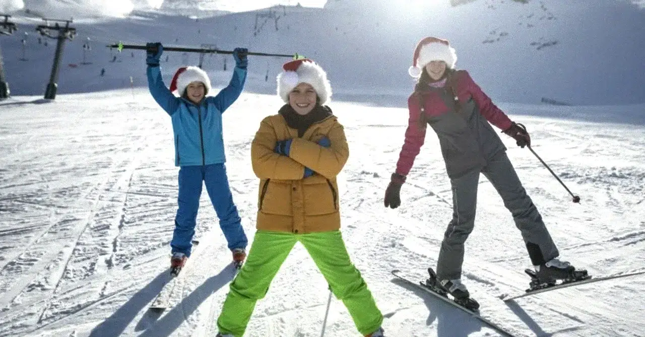Turismul din Poiana Brașov vine cu schimbări care îi surprind pe mulţi turiști