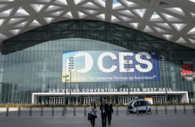 CES 2026: Samsung și LG prezintă televizoare Micro RGB și roboți casnici