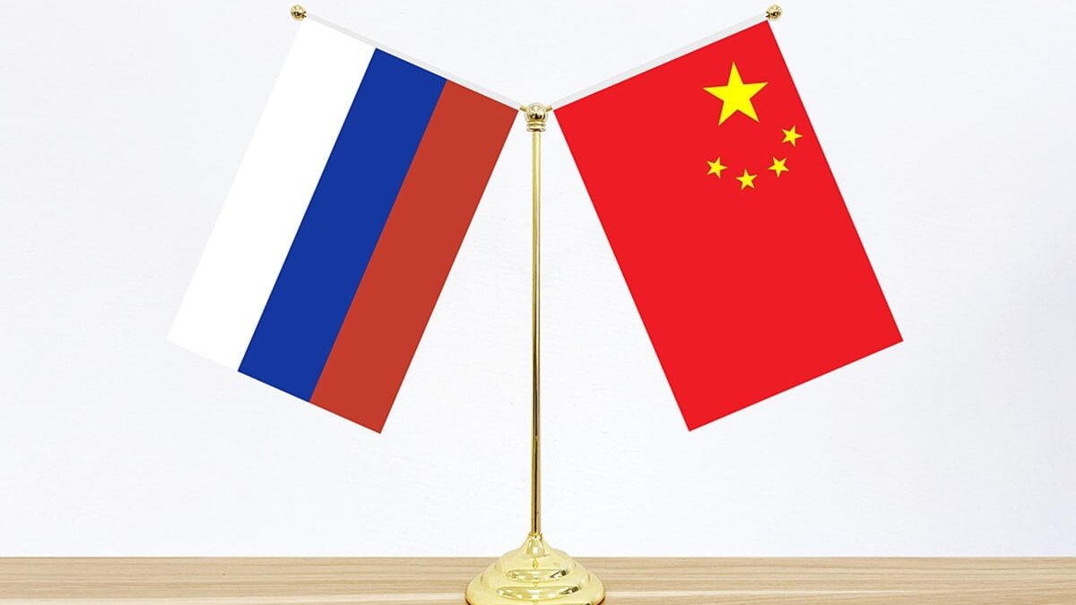 Axa Beijing-Moscova se întărește – China promite Rusiei coordonare strategică
