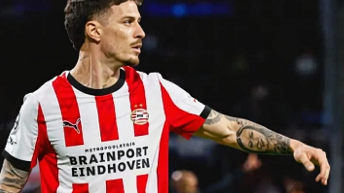 Dennis Man PSV