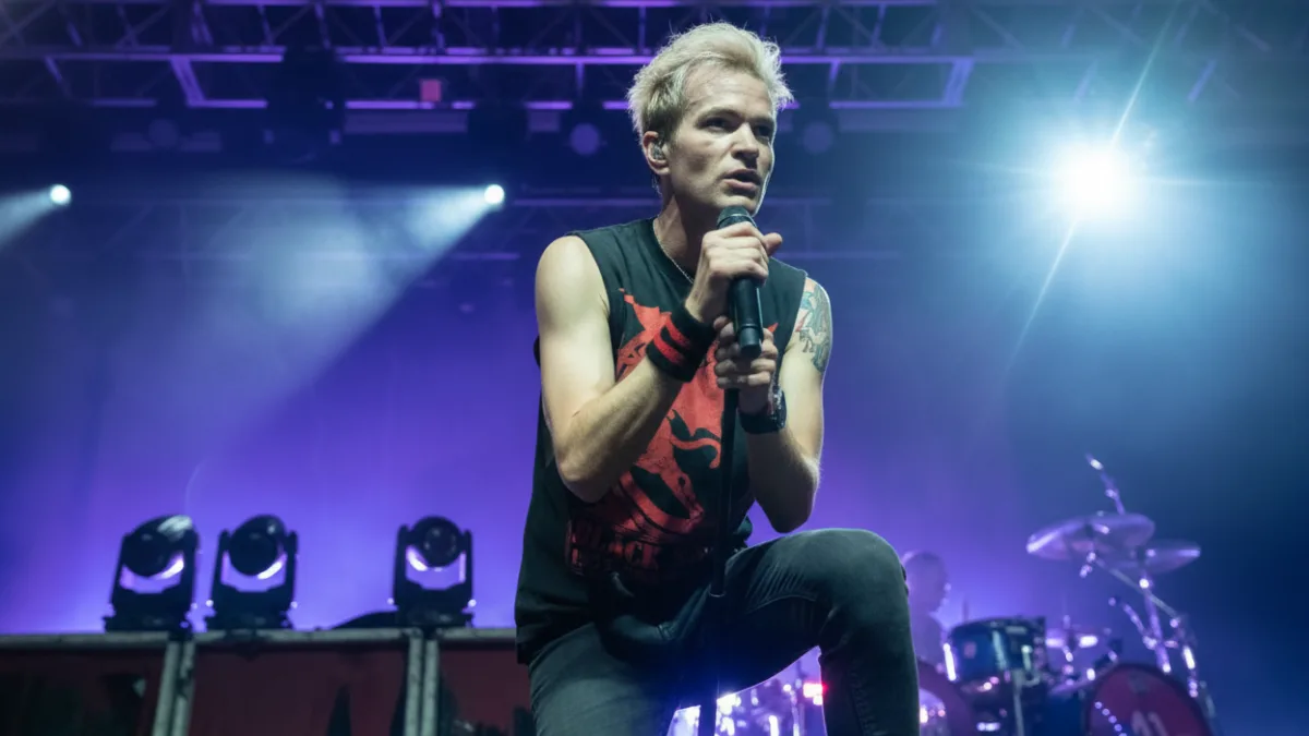 Deryck Whibley sănătate
