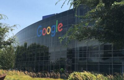 Google plătește 68 mil. $ după acuzații de spionaj prin telefoane