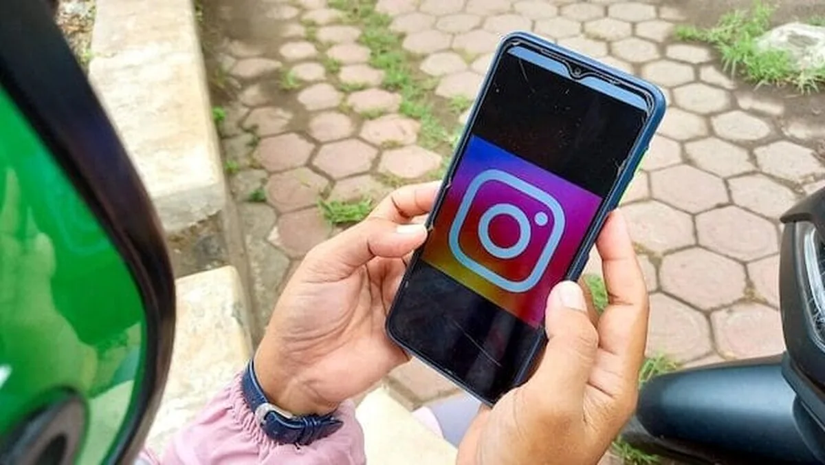 Instagram resetare parolă