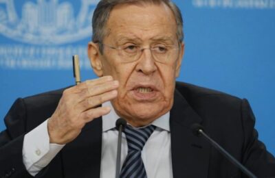 Lavrov cere Marii Britanii să renunțe la cuvântul „Mare”