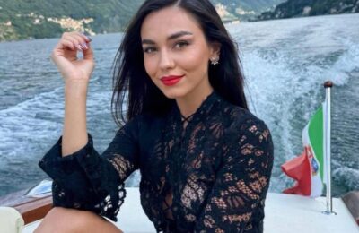 Mira, surprinsă cu un buchet imens de trandafiri după vacanța de două săptămâni. Cine i-a trimis florile?