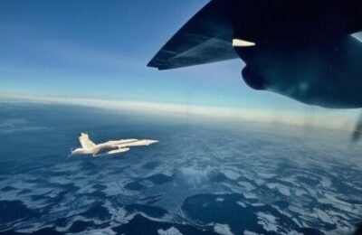 Elveția confirmă că F-18 au escortat avionul lui Nicușor Dan