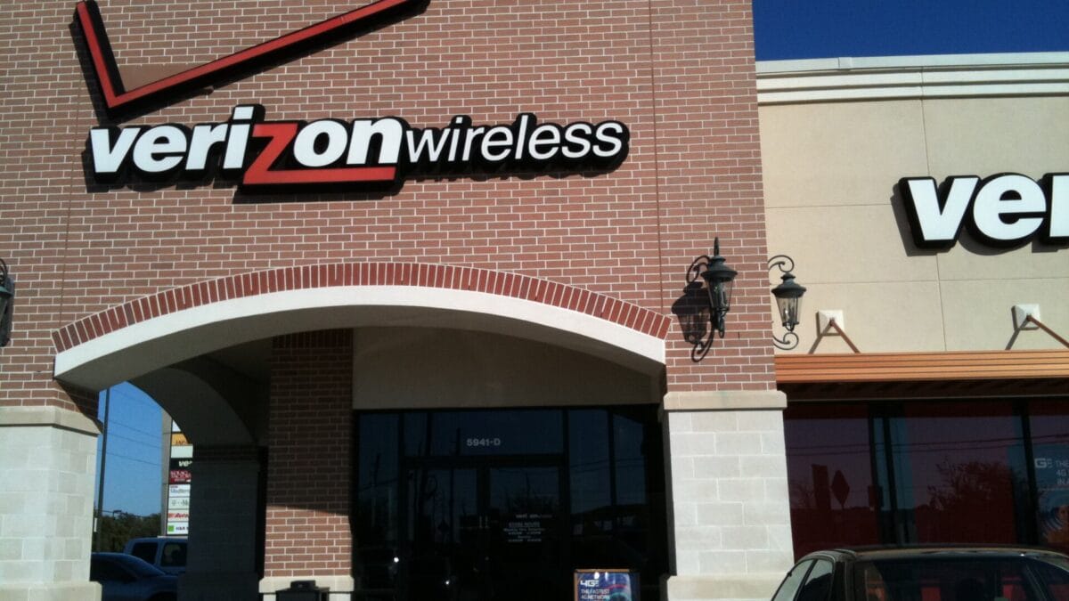 Verizon credit pana serviciu