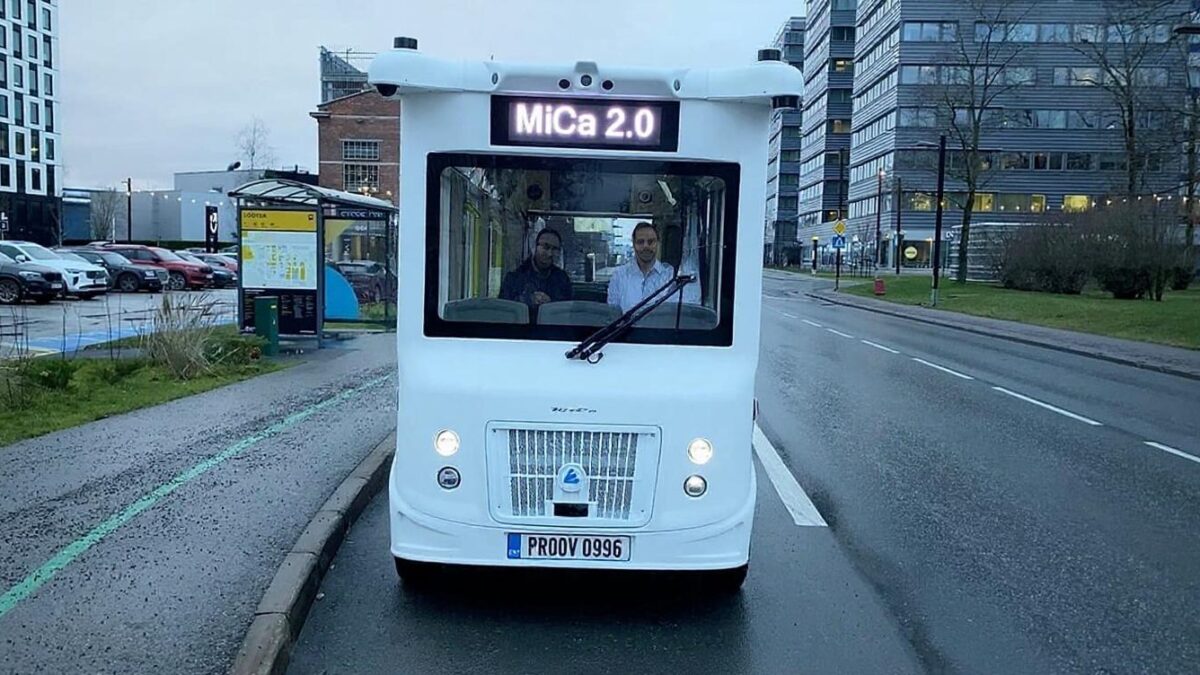 autobuz autonom MiCa