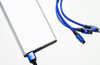 Cele mai bune 10 baterii externe de mare capacitate pentru călătorii 2026