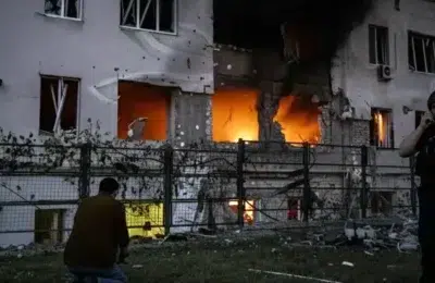 Kiev, înghețat – 3.000 de clădiri fără căldură. 600.000 de oameni, pe drumuri